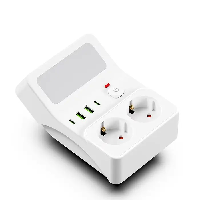 Multiprise murale UE avec 2 prises CA, 2 ports USB et 2 ports Type-C