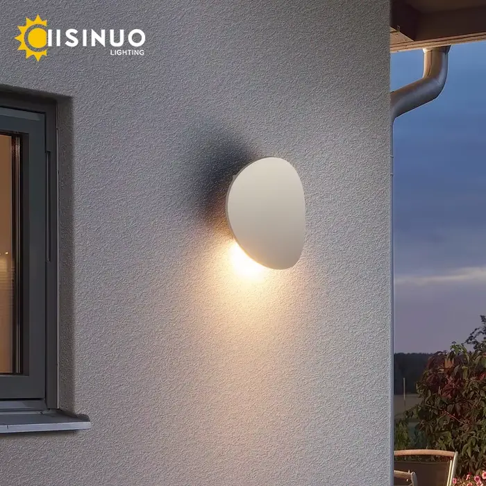 Applique murale LED en aluminium pour porche extérieur