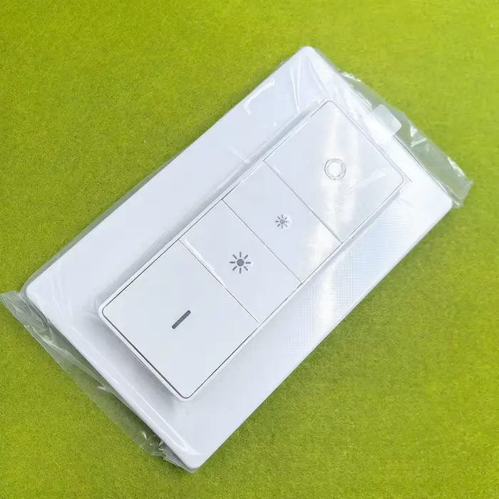 Télécommande Philips Hue sans installation pour variateur intelligent et contrôle facile des lumières domestiques occasions spéciales adaptabilité et personnalisation de l'éclairage