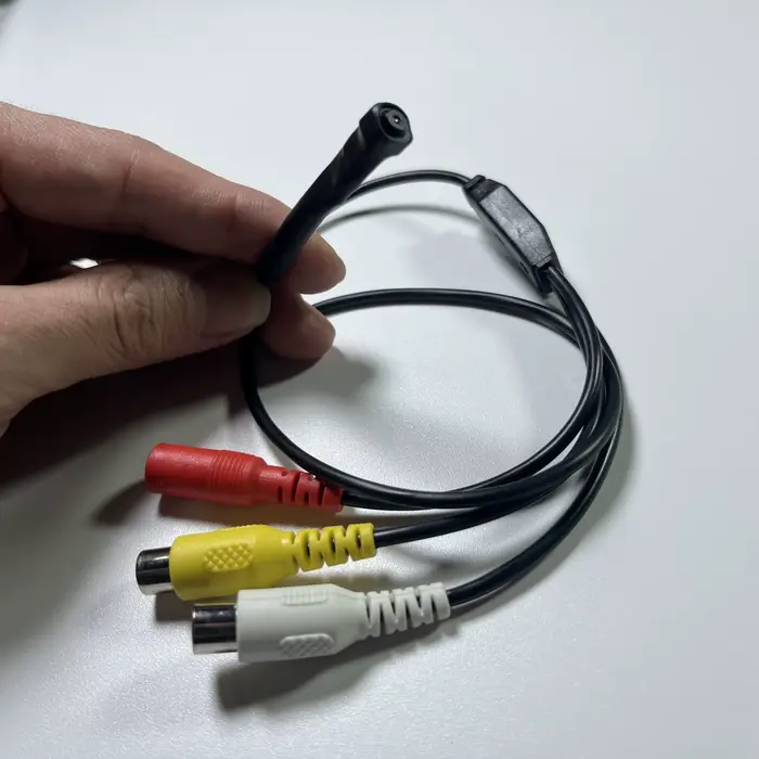 Nouvelle mini caméra analogique super compacte 700TVL CMOS couleur, objectif CCTV taille 6x6mm pour 