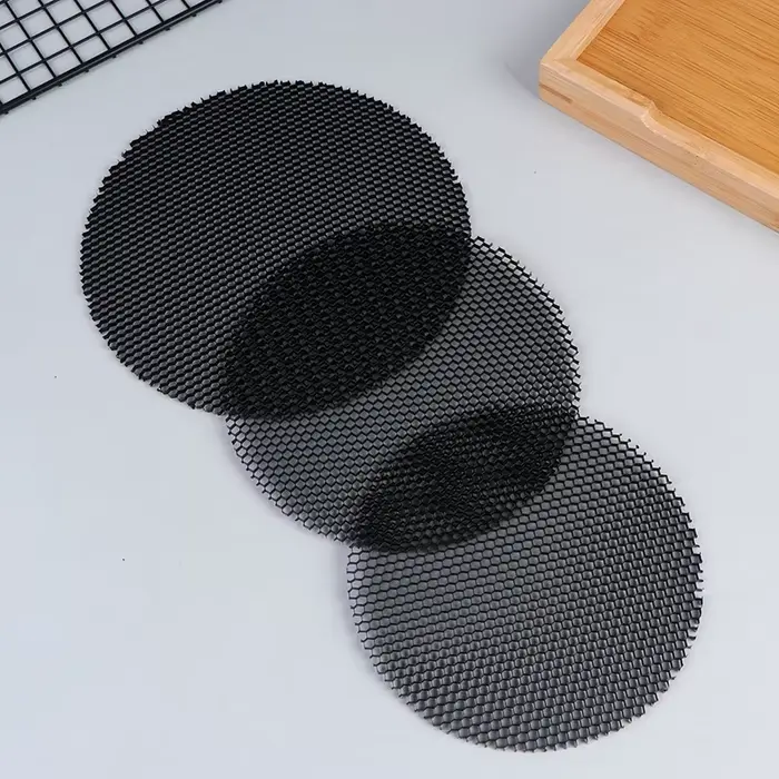 Plafonnier LED avec couvercle en maille nid d'abeille